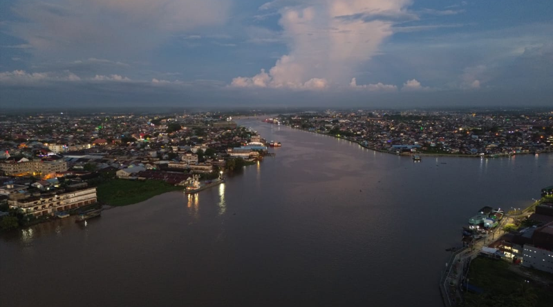 Sejarah Kota Pontianak dan Landmark Sungai Kapuas